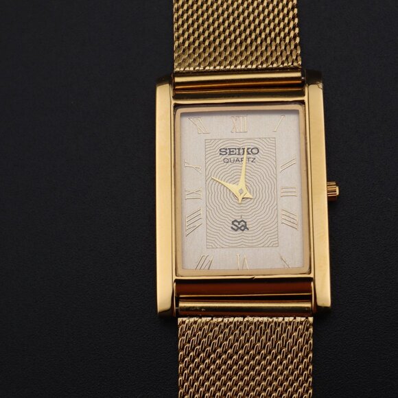 Vintage Seiko Slim Quartz Gentlemen's Wrist Watch - FREE SHIPPING - Picture 12 of 14